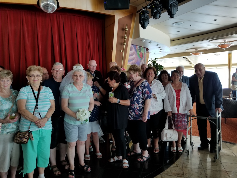 2018 cruise group picture with the Bride