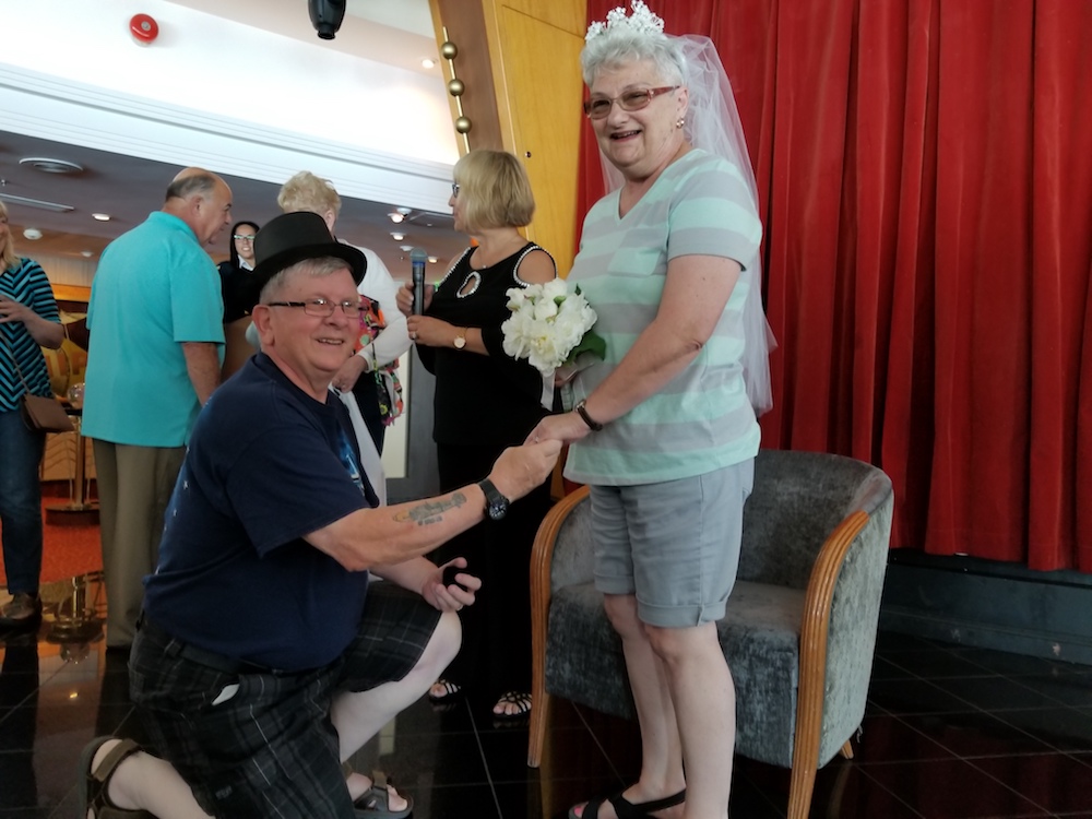 2018 Cruise Bride and Groom