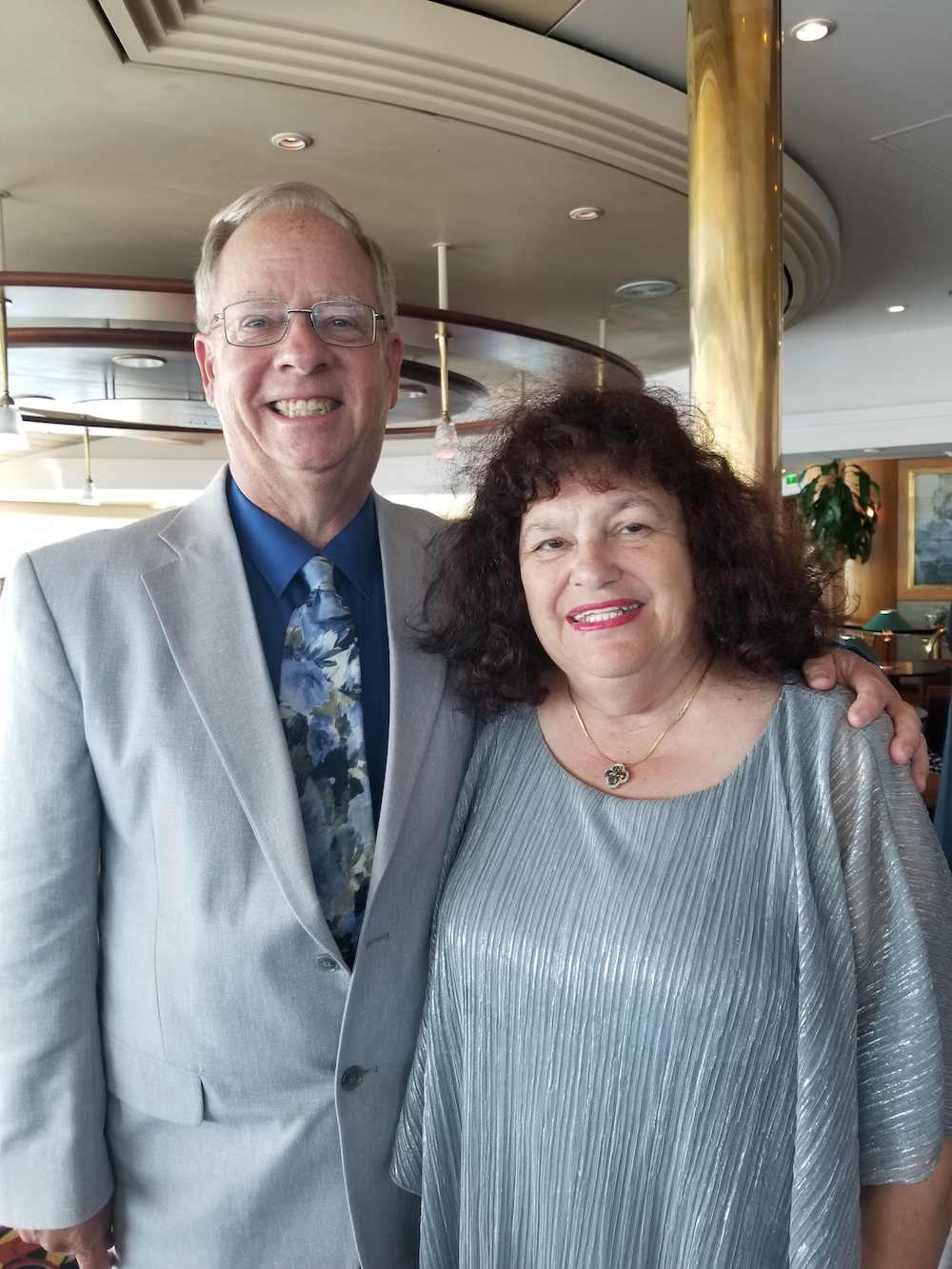 2018 Cruise Happy Couple